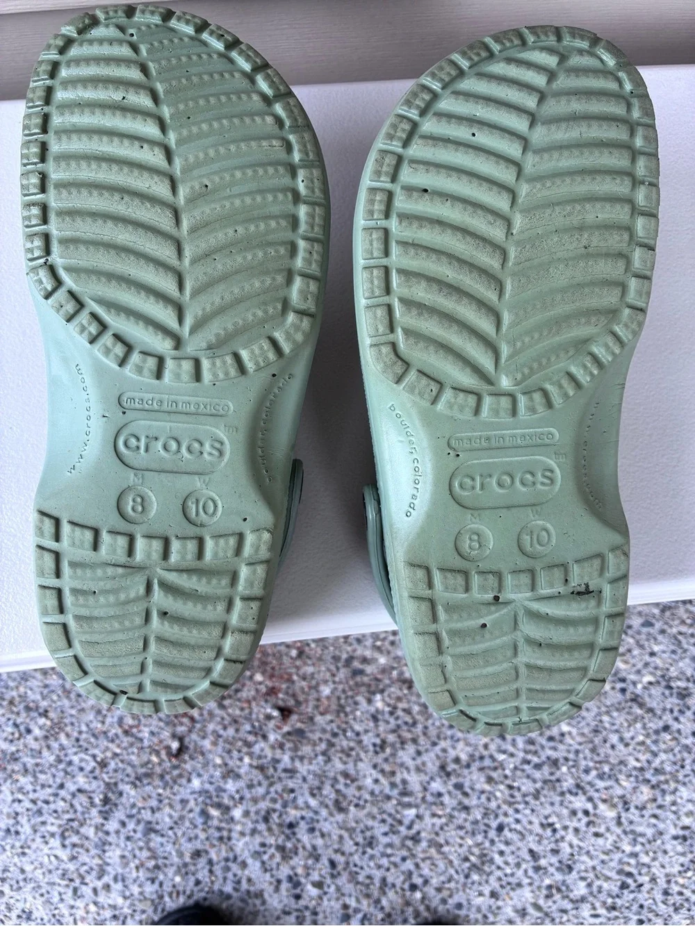 Crocs Classic Clogs Sage Olive Green M8 W10